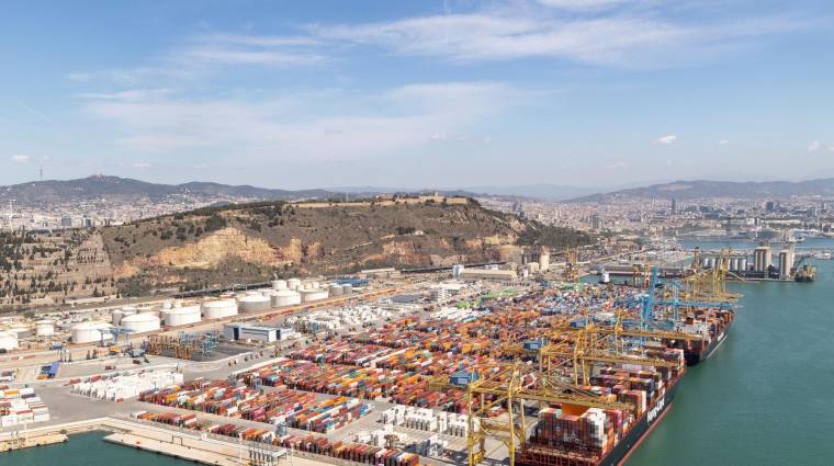 Entre enero y febrero Port de Barcelona movió 10,6 millones de toneladas de mercancías