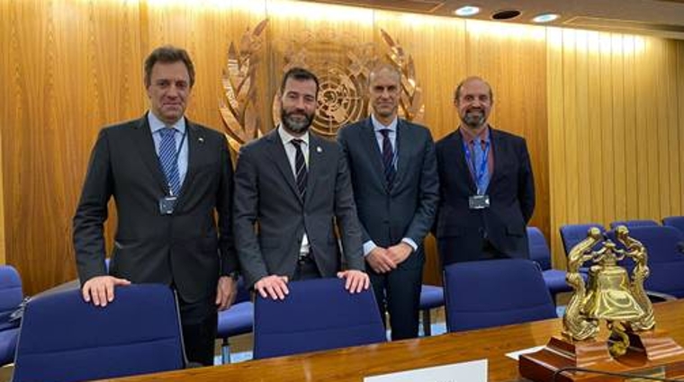 Julio Fuentes, subdirector general de Normativa Mar&iacute;tima y Cooperaci&oacute;n Internacional; Benito N&uacute;&ntilde;ez, director general de la Marina Mercante; V&iacute;ctor Jim&eacute;nez, consejero de transportes en la embajada de Espa&ntilde;a en Londres y Andr&eacute;s Galv&aacute;n, agregado mar&iacute;timo.