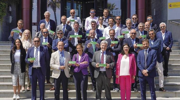 José Ignacio Landaluce Calleja, alcalde de Algeciras ha estado presente en la presentación de Mercancías al tren, mostrando su apoyo a la iniciativa.