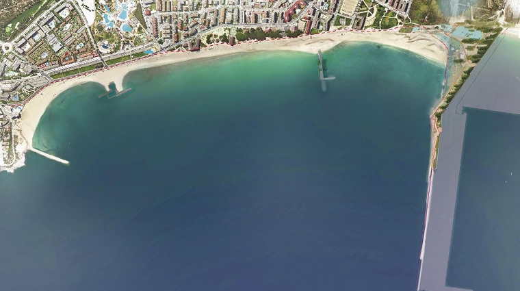 Contradique en la zona sur del puerto de Tarragona.