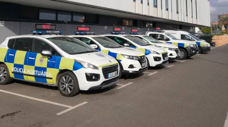 La policía portuaria de Tarragona suma tres nuevos vehículos híbridos