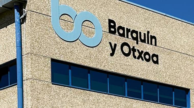Barquín y Otxoa inicia su actividad como operador de logística integral abriendo una instalación en Llodio (Álava).