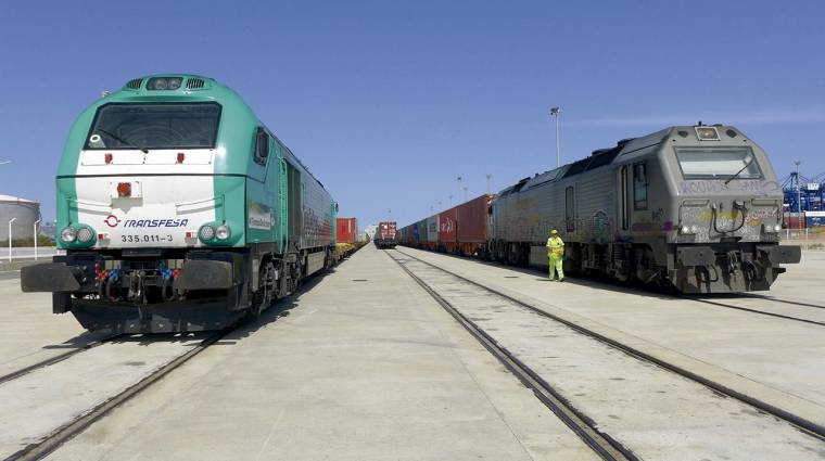 El movimiento de mercancías por tren en el Puerto de Algeciras ha crecido un 133% entre enero y mayo.