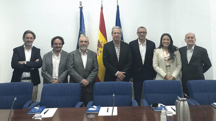 Una delegación del Puerto de Cartagena de Colombia se ha reunido con la APV.