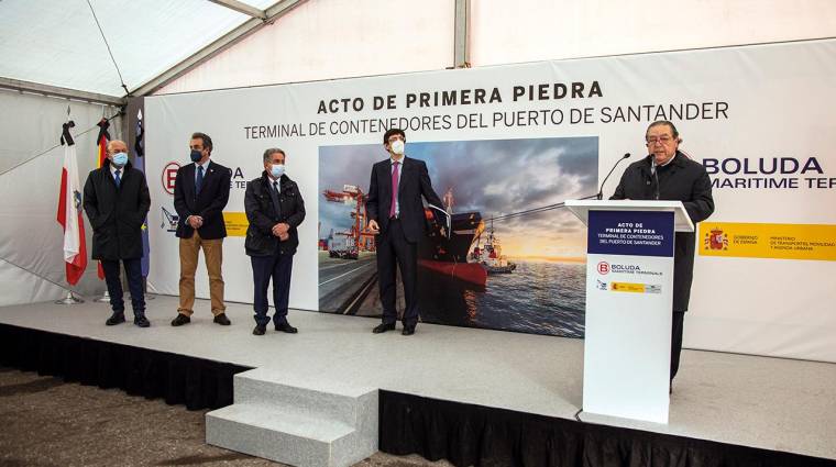 El presidente de Boluda Corporación Marítima, Vicente Boluda Fos, en el acto de colocación de la primera piedra de la terminal de contenedores del puerto de Santander, que se celebró el pasado mes de febrero.