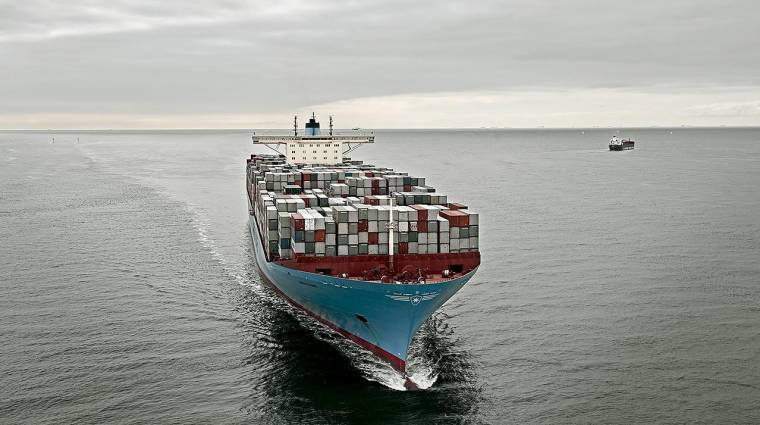 La naviera danesa reanudará el tránsito por el Mar Rojo “tan pronto como sea operativamente posible”.