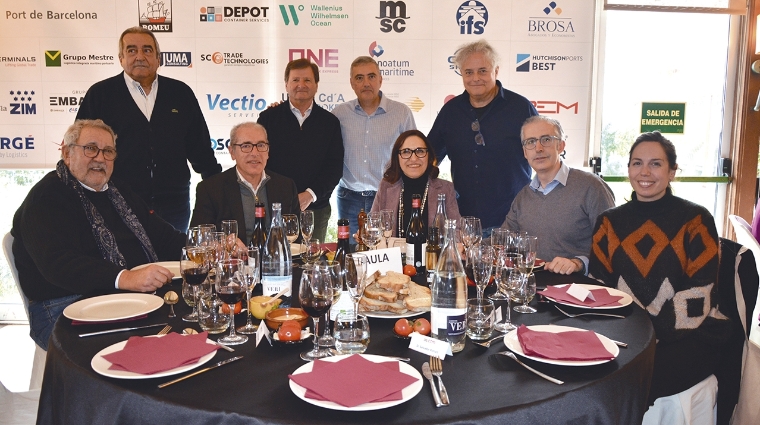 De pie: Emili Sanz, Antonio Llobet, Salvador Richart y Enric Ticó. Sentados: Javier Vidal, José Alberto Carbonell, Lydia Díaz, Josep Carles Llagostera y Rosario Gelabert. Foto J.C.P.