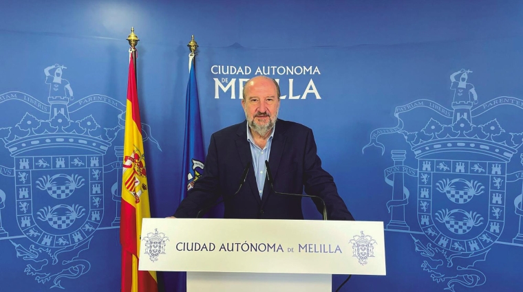 Manuel Ángel Quevedo, presidente de la AP de Melilla, durante su comparecencia de ayer.
