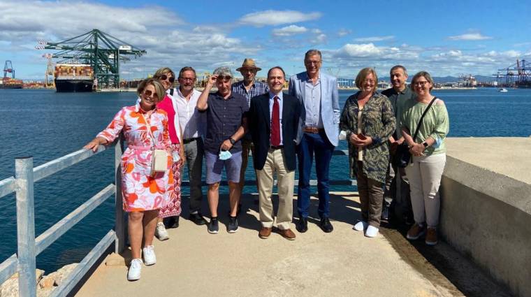 Un momento de la visita de la delegación belga al Puerto de Valencia.