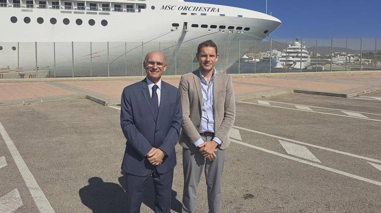 Carlos Rubio, presidente de la Autoridad Portuaria de Málaga y Fernando Pacheco, director general de MSC Cruceros en España.