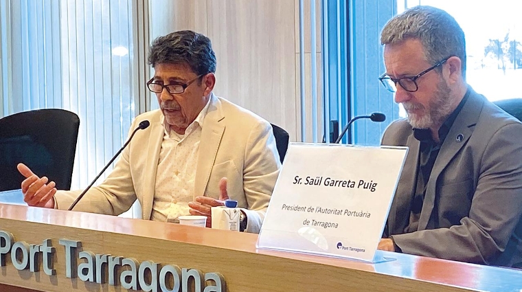 El presidente del Puerto, Saül Garreta, ha iniciado el acto dando la bienvenida a diferentes representantes del territorio y a todos los presentes en la sala.