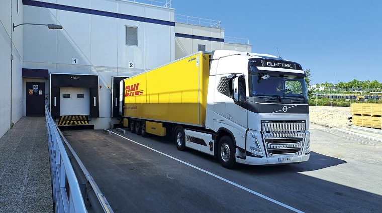 DHL y Volvo se alían en su objetico de lograr un transporte 100% sostenible.