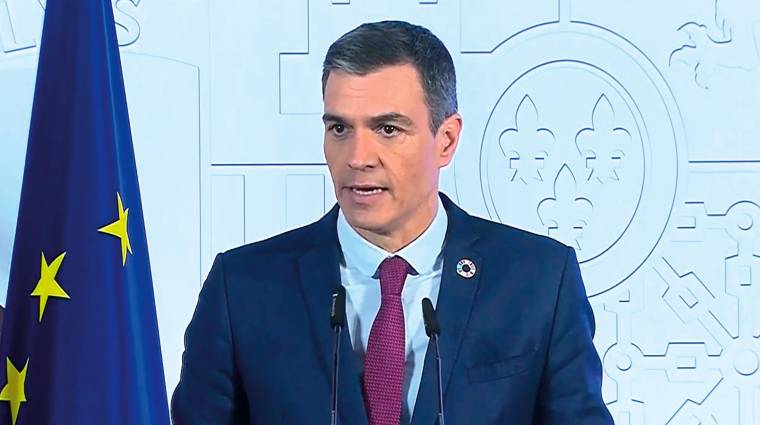 Pedro Sánchez durante su intervención en la rueda de prensa posterior al Consejo de Ministros.