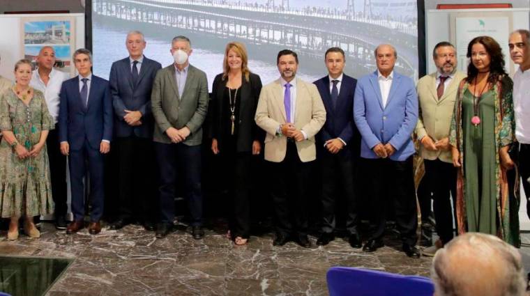 El nuevo Muelle de Levante del Puerto de Huelva “cambiará la imagen de Huelva en el mundo”