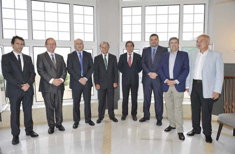 Noatum homenajea a Camilo &Aacute;lvarez por sus 12 a&ntilde;os de &ldquo;excelente servicio&rdquo; a la compa&ntilde;&iacute;a