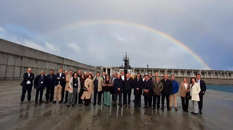 El XVI Foro de Clientes ha contado con la asistencia de 60 representantes de la comunidad portuaria de A Coruña.