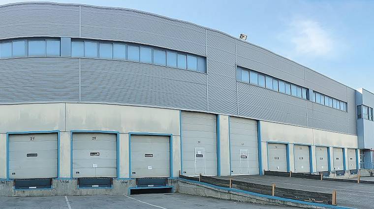 El nuevo almacén del Grupo Moldtrans está ubicado en la Zona de Actividades Logísticas (ZAL) de la capital andaluza.