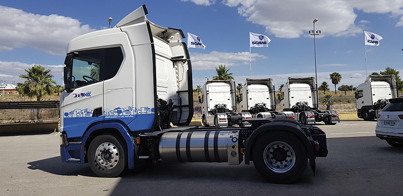 Los 4 veh&iacute;culos Scania, cuentan con un motor de 13 litros de 410 CV y un par m&aacute;ximo de 2.000 Nm.