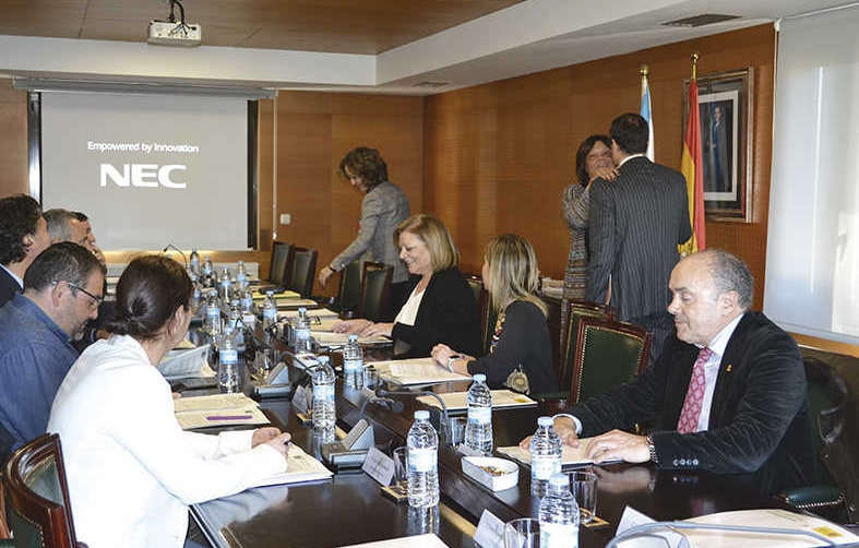 La AP de Vilagarc&iacute;a defiende su actuaci&oacute;n t&eacute;cnica, normativa y jur&iacute;dica en el relleno de la d&aacute;rsena 2