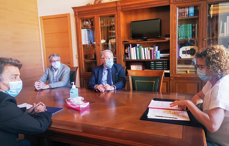 El Ayuntamiento de Garrucha y la Autoridad Portuaria de Almer&iacute;a estudian alternativas para el Faro.