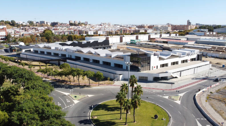 Puerto de Huelva mejora las inmediaciones de la Ciudad del Marisco con zonas verdes y de aparcamiento