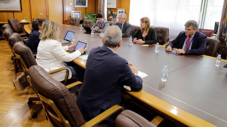 Puerto de Huelva y Adif abordan las oportunidades de la intermodalidad marítimo-ferroviaria