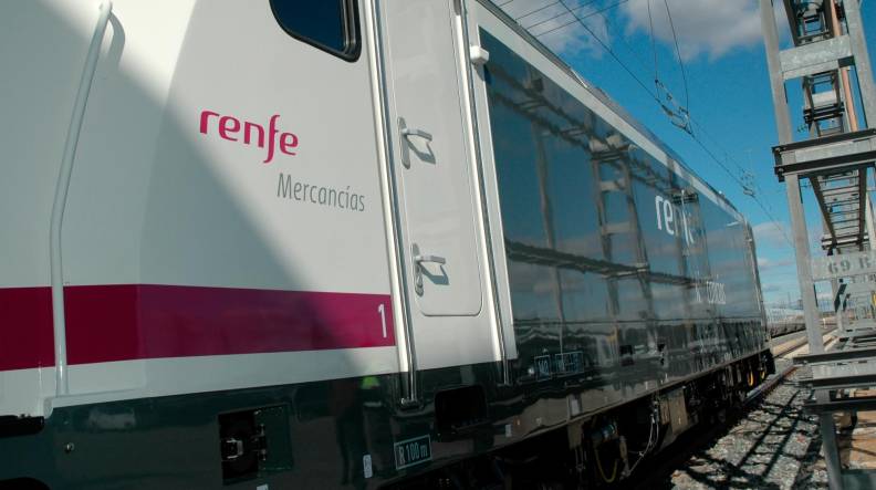 La CNMC obliga a Renfe a publicar con antelación la previsión de locomotoras que pondrá en alquiler