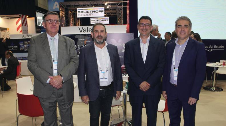 Valencia destaca en Róterdam su oferta ro-ro y la especialización de Sagunto en proyectos