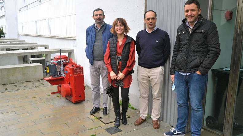 APMT Algeciras dona el motor de una portainer al museo de la ETSI