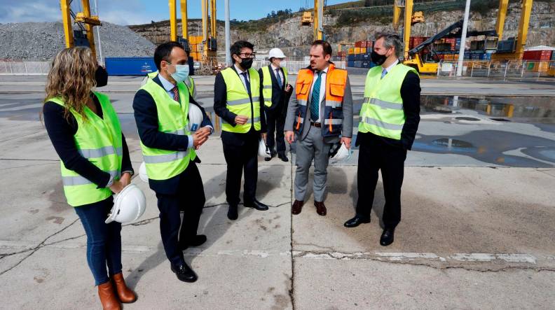 Rodríguez Dapena pone en valor el esfuerzo inversor del Puerto de Ferrol