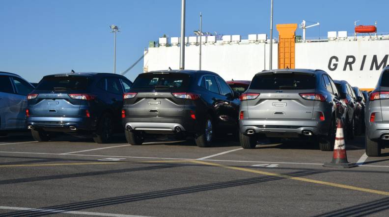 El MITMA impulsará la conexión entre Ford Almussafes y el Puerto de Valencia con 11,5 millones de euros
