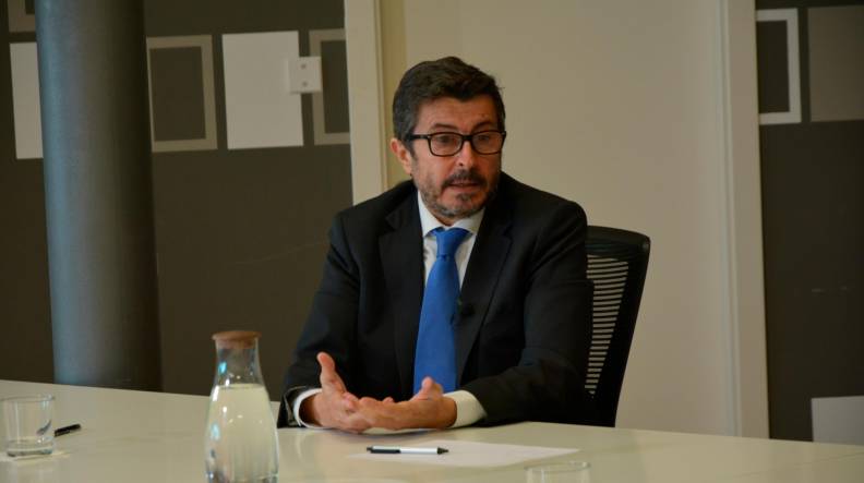 Rodríguez Dapena pide reformas de calado para transferir la gestión portuaria a Euskadi y Cataluña