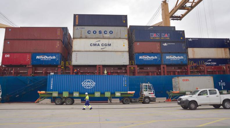 La CNMC afina el tiro en los puertos con una macroencuesta sobre los servicios portuarios