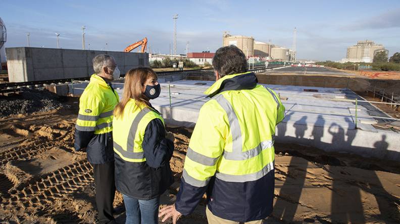 Las obras de mejora en el Muelle Sur de Huelva impulsar&aacute;n el transporte intermodal