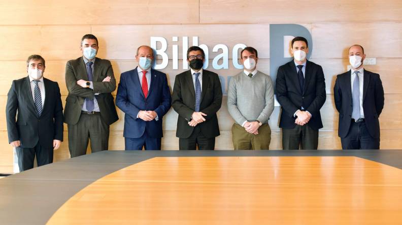 Rodríguez Dapena analiza con Barkala en Santurtzi los planes y proyectos del Puerto de Bilbao