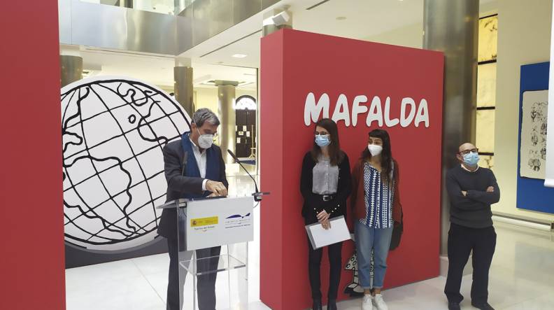 Valenciaport afianza su apuesta cultural con la ciudadan&iacute;a con un homenaje a Quino