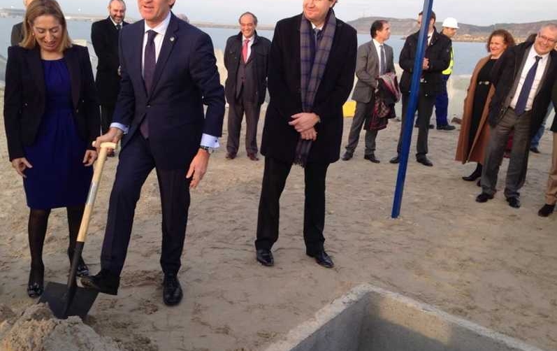 Pastor y N&uacute;&ntilde;ez Feij&oacute;o presentan oficialmente la nuevas instalaciones de Punta Langosteira