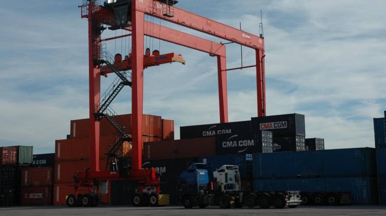 Los trabajadores de la terminal de Port Nou están llamados a secundar la huelga convocada para el lunes.