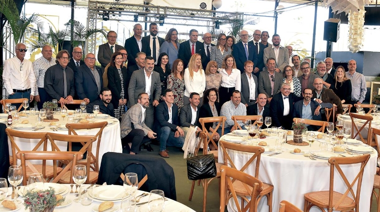 La Federación Canaria de Empresas Portuarias (Fedeport) ha celebrado su encuentro navideño.