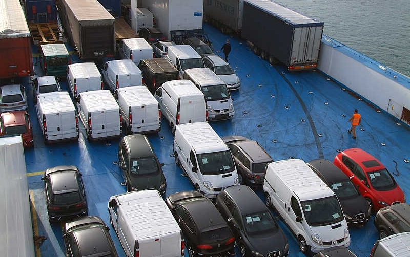 El tr&aacute;fico de Barcelona se mantiene estable hasta noviembre y suma 39,3 millones de toneladas