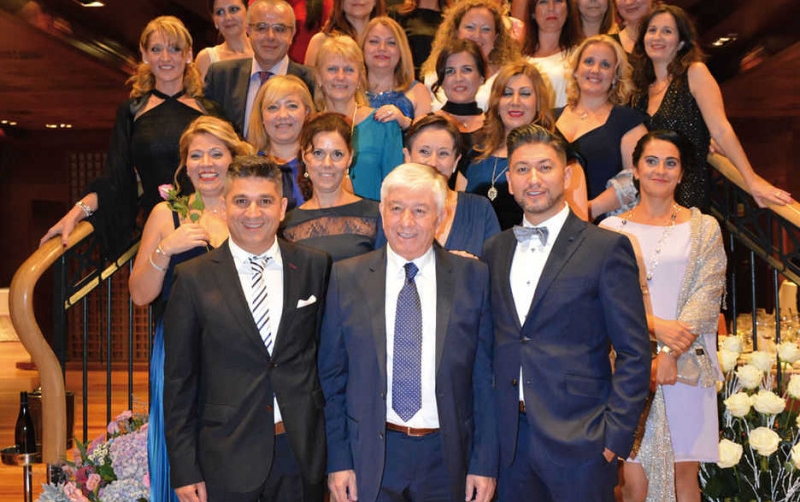 V. Razzouq: &quot;No s&eacute; qu&eacute; pasar&aacute; ma&ntilde;ana, pero tengo claro que Arab &amp; International Service estar&aacute; ah&iacute;&quot;