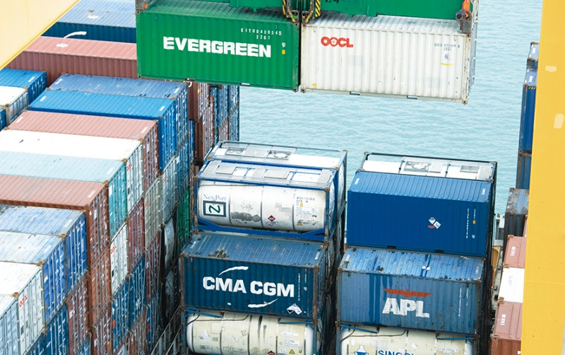 El Puerto de Valencia cerrar&aacute; el a&ntilde;o 2019 rozando los 5,5 millones de TEUs movidos