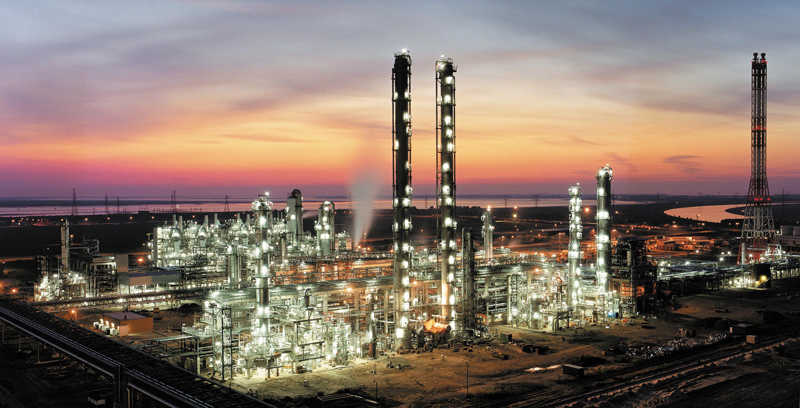Tarragona pone en valor su sector qu&iacute;mico con la creaci&oacute;n de ChemMed