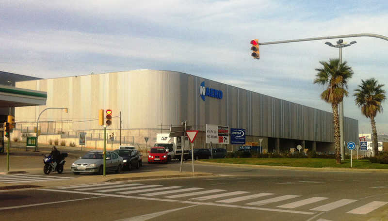 Inbisa entrega a Naeko su nueva nave log&iacute;stica