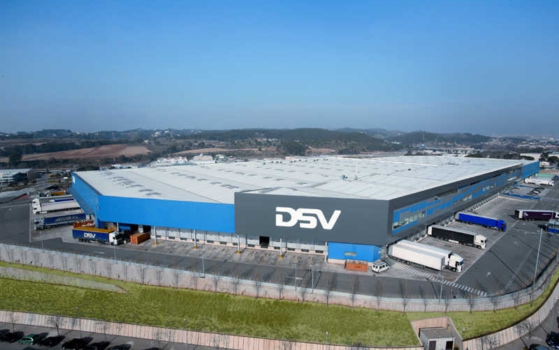 DSV inaugura otro centro log&iacute;stico en Barcelona