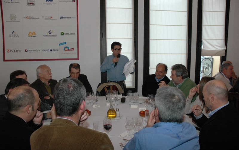 La Cal&ccedil;otada del Club del Transitario Mar&iacute;timo se reivindica como punto de confraternizaci&oacute;n de la comunidad log&iacute;stica