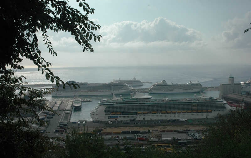 La exportaci&oacute;n se mantiene fuerte en el Puerto de Barcelona y crece en junio un 14%