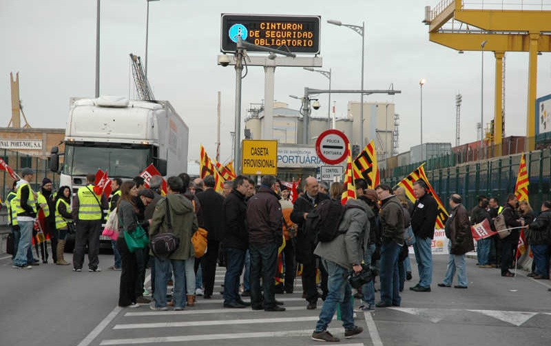 Los trabajadores de la APB se preparan para un nuevo encierro en defensa del convenio