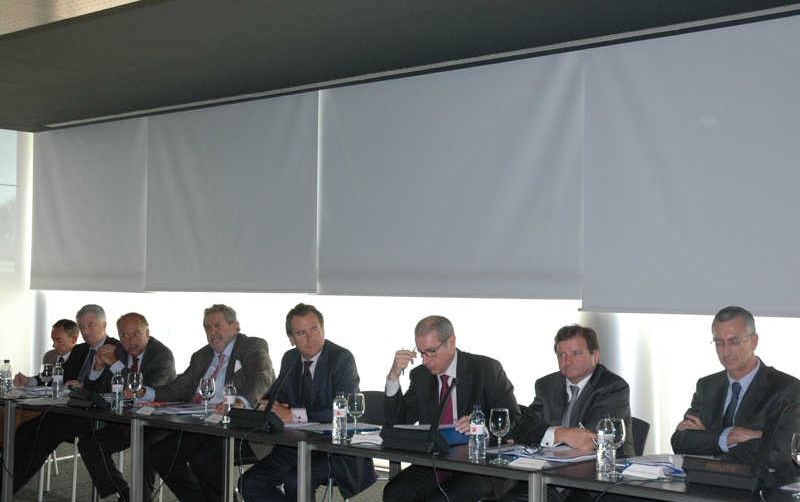 El Puerto de Barcelona tendr&aacute; en junio un punto de suministro de GNL para camiones