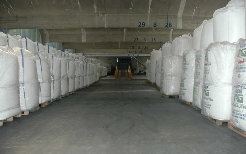 Daunis, Mas&oacute; y Font ampl&iacute;a su almac&eacute;n de az&uacute;car para hacer frente al aumento del tr&aacute;fico